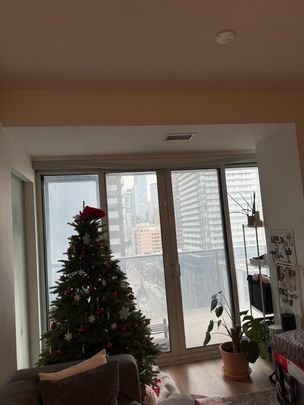 For Lease - 7 Grenville Street Unit# 1705, Toronto, Ontario - Photo 1