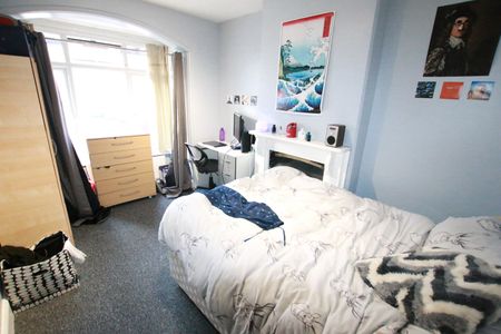 4 Bed Terraced House, Blenheim Road, RG1 - Photo 4