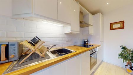 1 bedroom apartment to rent - Photo 4