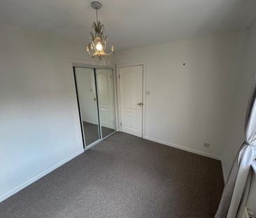 4 bedroom detached house to rent - Photo 5