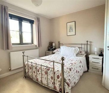 Strawberry Fields, Easterton, Devizes, Wiltshire, SN10 - Photo 6