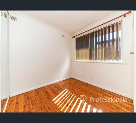 39 Gibson Avenue, Werrington, NSW 2747 - Photo 2