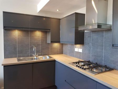 6 bedroom house to rent - Photo 3