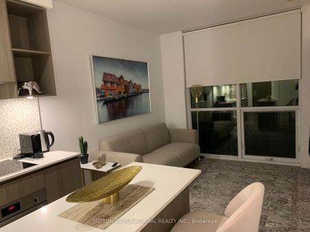 For Lease - 1 Yorkville Avenue Unit# 2203, Toronto, Ontario - Photo 2