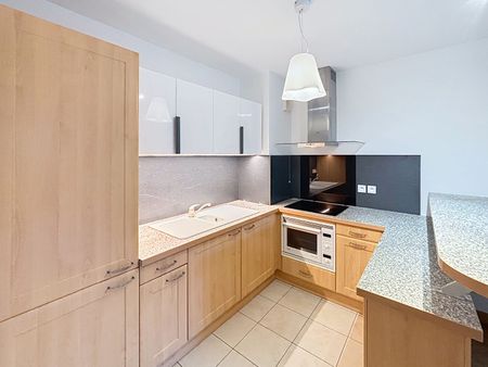 Location Appartement 2 pièces 49m² - Photo 5