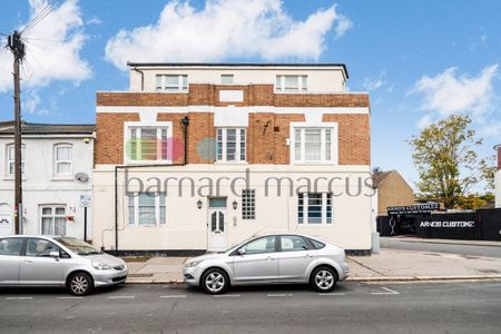 Stanley Road - Photo 5