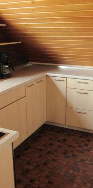 Dachgeschosswohnung Wohnung 3 Zimmer in Altdorf - Photo 1