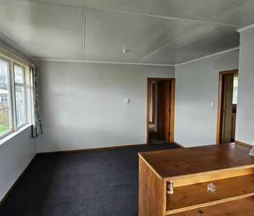 Move in Right Away - Photo 2