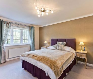 4 bedroom terraced house to rent - Photo 4