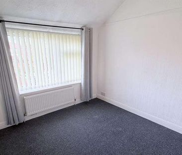 Hall Road, Woolston, Waa, WA1 - Photo 5