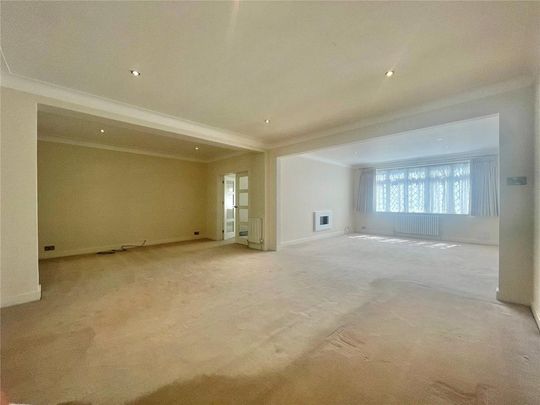 4 bedroom detached house to rent - Photo 1