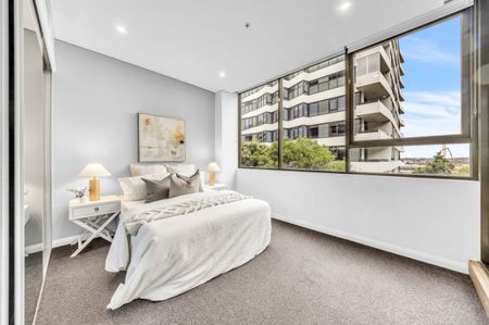 On Level 11 I North Facing Apartment I Car Space x 2 I Caged Storage - Photo 2