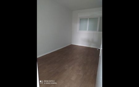 Location Appartement 4 pièces 76 m² Le Blanc - Photo 4