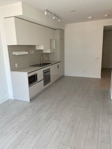 For Lease - 5 Buttermill Avenue Unit# 802, Vaughan, Ontario - Photo 3