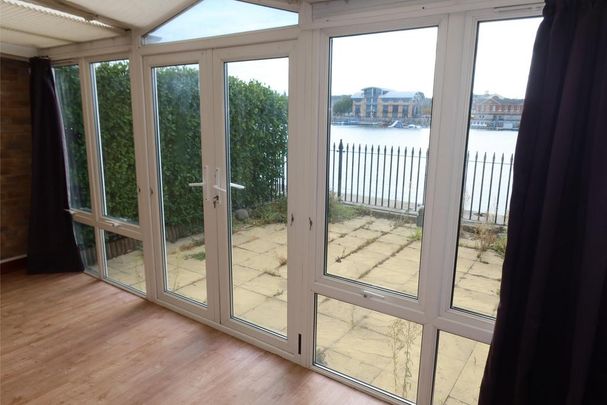 3 bedroom terraced house to rent - Photo 1