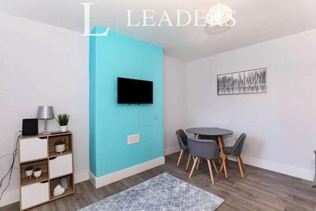 Brunswick Place, Stoke-on-trent, Staffordshire, ST1 - Photo 3