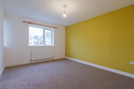 3 bedroom detached house to rent - Photo 5