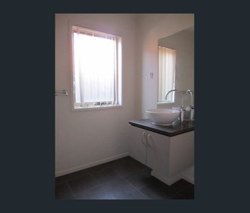 WALKING DISTANCE TO TRAIN STATION AND SHOPPING CENTRE - Photo 6