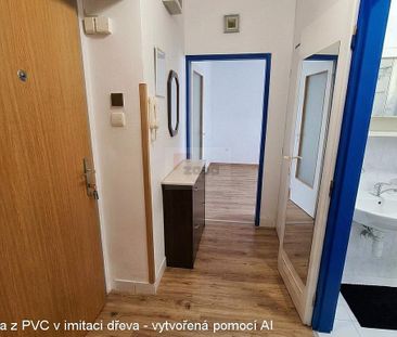 Pronájem bytu 1+1 34 m² - Photo 1