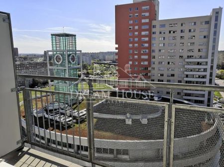 Pronájem slunného bytu 1+kk/B, 45 m - Фото 2