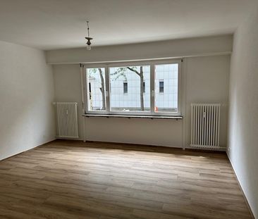 Attraktive, renovierte helle 1-Zimmerwohnung - Foto 1