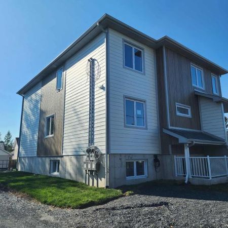 5 1/2 dans Triplex secteur Deauville - Photo 4