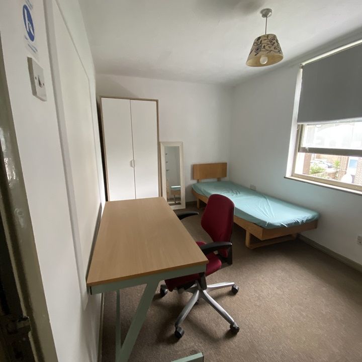 Room in a Shared House, Arbery Road, E3 - Photo 1