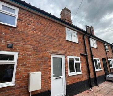 2 bedroom house to rent - Photo 1