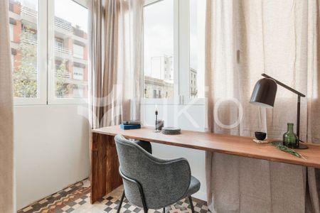 Barcelona Capital, Catalonia 08009 - Photo 5