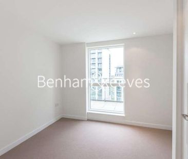 Pump House Crescent, Brentford, TW8 - Photo 6