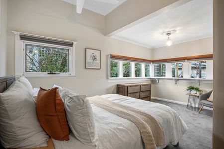 Wow Factor in West - Photo 4