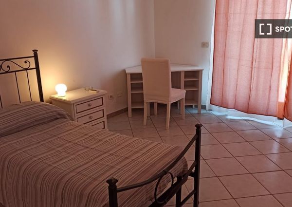 Mieszkanie na wynajem - 200 m² - 16 pokoi Roma Lacjum