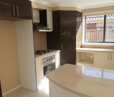 Spacious Family Home in a Fantastic Doreen Location! - Photo 4