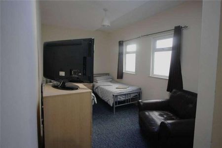 Milton Road, Gravesend, Kent, DA12 - Photo 4