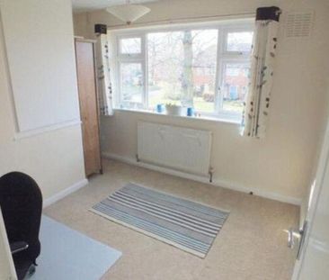 2 bedroom maisonette to rent - Photo 3