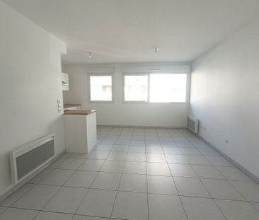Location Appartement 1 pièce 33m² REIMS 51100 - Photo 1