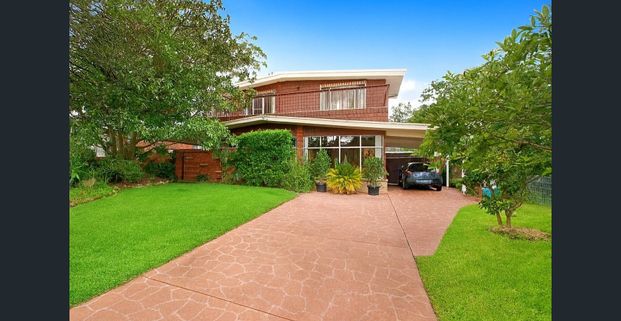 Spacious Family Home in Quiet Turramurra Pocket - Photo 1