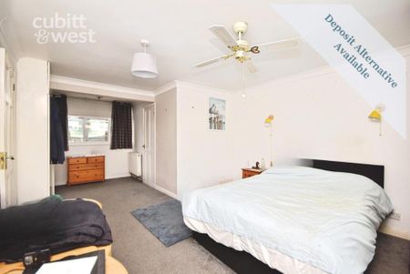 4 bedroom semi-detached house to rent - Photo 5