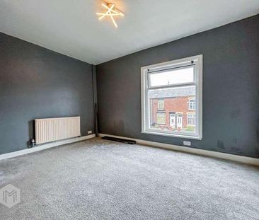Ainsworth Lane, Bolton, Greater Manchester, BL2 - Photo 2