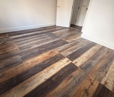 1 Bed Flat, Cooke Street, IG11 - Photo 3