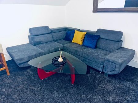 Room in a Shared Flat, Barlow Moor Road, M21 - Photo 5