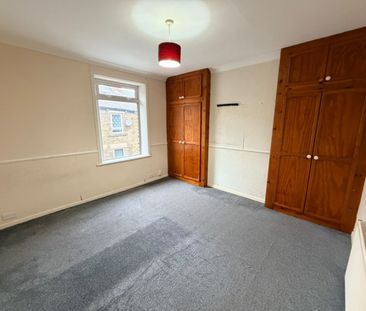 2 bed Terraced - To Let - Photo 3