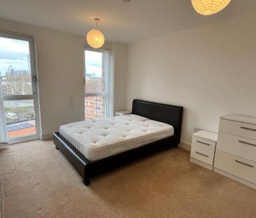 2 bedroom flat to rent - Photo 5