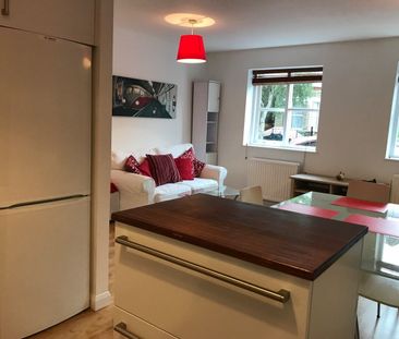 1 Bed Flat, Mount Pleasant Road, SE13 - Photo 6