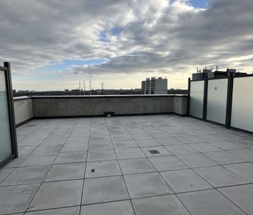 For Lease - 20 Meadowglen Place Unit# 905, Toronto, Ontario - Photo 4