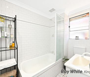 Elegantly designed and fully furnished two-bedroom apartment - Photo 4