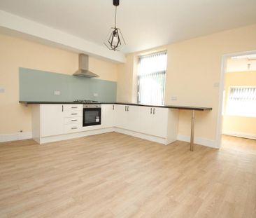 2 bedroom cottage to rent - Photo 3