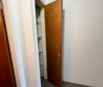 2BED 1BATH - $200 OFF FIRST THREE MONTHS - AVAILABLE NOW - Photo 3