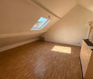 À LOUER – Studio de 17 m², Rue du Docteur Yersin, Lille-Wazemmes ré... - Photo 1