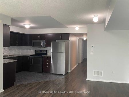 For Lease - 130 Widdicombe Hill Boulevard Unit# 421, Toronto, Ontario - Photo 2